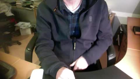 Snapshot of amor2200 chatting on 16, 12, 2024 Amor2200 online show from 16, 12, 2024