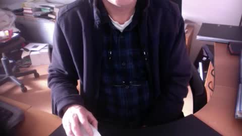 Snapshot of amor2200 chatting on 23, 12, 2024 Amor2200 online show from 23, 12, 2024