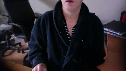 Snapshot of amor2200 chatting on 24, 1, 2025 Amor2200 online show from 24, 1, 2025