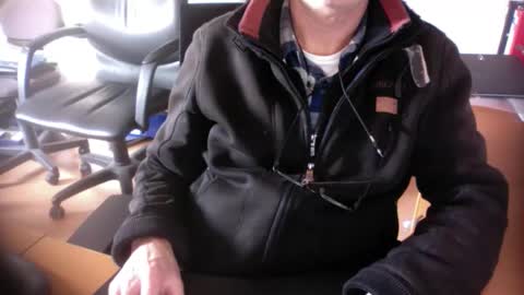 Snapshot of amor2200 chatting on 4, 3, 2025 Amor2200 online show from 4, 3, 2025