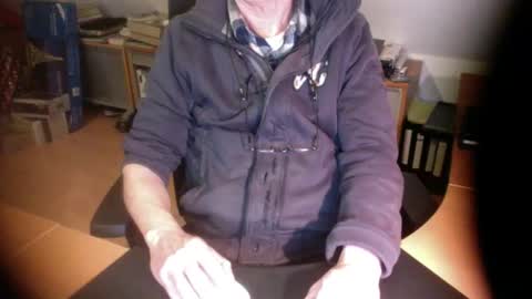 Amor2200 online show from 14, 12, 2025