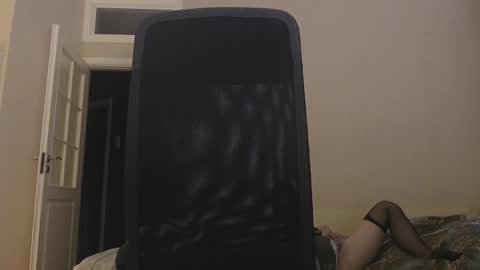 Snapshot of amoremeoww chatting on 26, 12, 2024 miss unforgettable online show from 26, 12, 2024