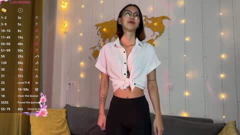 Amura Kim online show from 10, 12, 2024