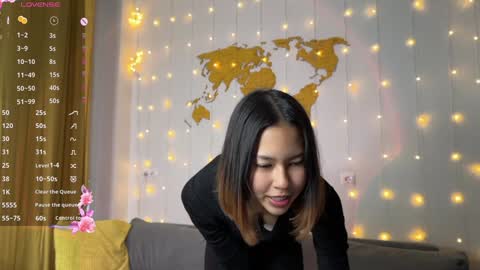 Amura Kim online show from 11, 12, 2024