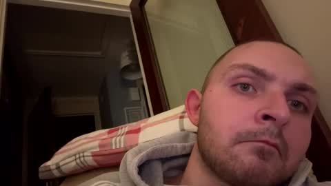 Snapshot of amwillz1997 chatting on 3, 11, 2025 amwillz1997 online show from 3, 11, 2025