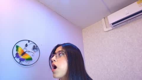 Snapshot of amy__wats0n chatting on 15, 1, 2026 amy__wats0n online show from 15, 1, 2026