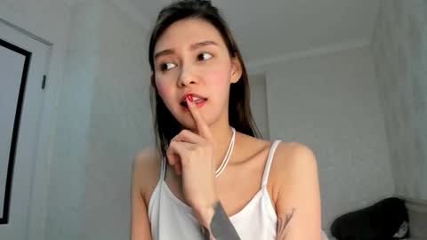 Amy online show from 5, 10, 2025