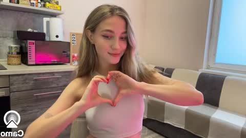 Snapshot of amy_chill chatting on 10, 1, 2025 Amy Chill online show from 10, 1, 2025