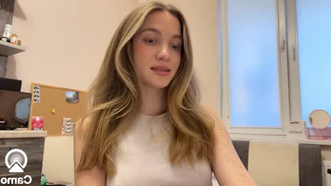 Snapshot of amy_chill chatting on 20, 2, 2025 Amy Chill online show from 20, 2, 2025