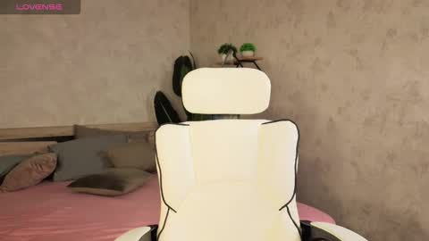 Amy online show from 10, 11, 2025