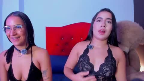 Snapshot of amy_leah_ chatting on 15, 5, 2026 amy_leah_ online show from 15, 5, 2026