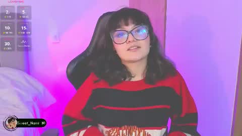 Snapshot of amy_lit chatting on 17, 7, 2026 Hello I am Allison Welcome to my room and let is have a good time together whith me online show from 17, 7, 2026
