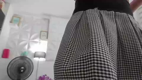 Snapshot of amy_queents chatting on 27, 2, 2025 Amy Caroland online show from 27, 2, 2025