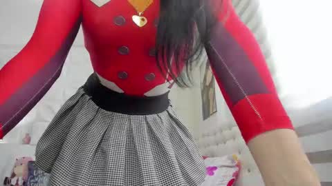 Snapshot of amy_queents chatting on 31, 10, 2025 Amy Caroland online show from 31, 10, 2025