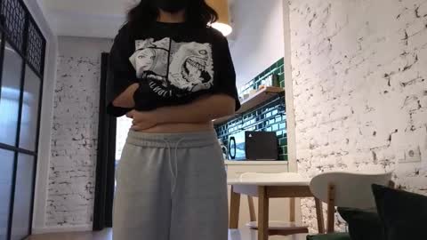 Snapshot of amyalwayshere chatting on 5, 2, 2025 girl next door named Amy online show from 5, 2, 2025