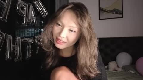 Snapshot of amyalwayshere chatting on 16, 12, 2025 girl next door named Amy online show from 16, 12, 2025