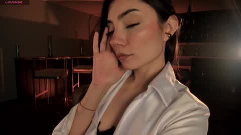 Amy Armstrong online show from 21, 1, 2025