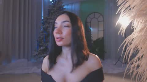 Amy Armstrong online show from 22, 12, 2025