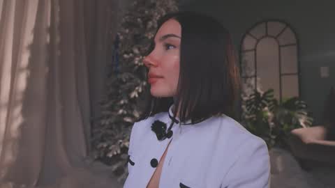 Amy Armstrong online show from 14, 1, 2026