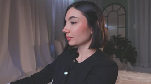 Amy Armstrong online show from 31, 3, 2026