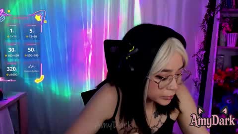 Snapshot of amydark chatting on 1, 10, 2025 Amy online show from 1, 10, 2025