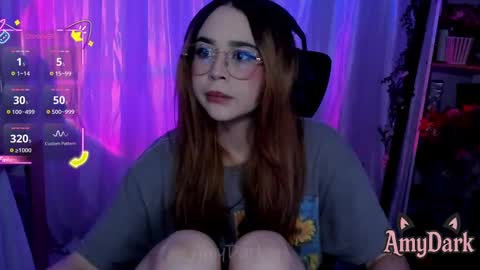 Snapshot of amydark chatting on 14, 10, 2025 Amy online show from 14, 10, 2025