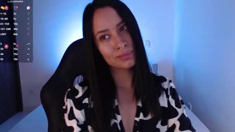 Jenn  online show from 11, 12, 2024