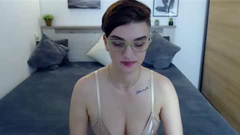 Snapshot of amylexy chatting on 15, 11, 2025 Hi there guys My pleasure in your hands pvt is open online show from 15, 11, 2025