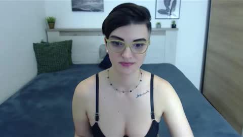 Snapshot of amylexy chatting on 5, 2, 2026 Hi there guys My pleasure in your hands pvt is open online show from 5, 2, 2026