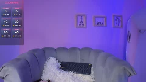 Amy ... Nice to meet u   thumb up me please its important online show from 1, 2, 2025