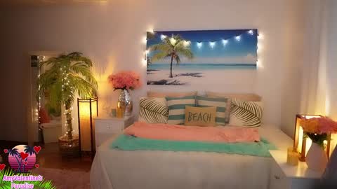 Snapshot of amyvalentine chatting on 7, 3, 2025  AmyValentine  online show from 7, 3, 2025