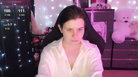 Snapshot of amyvibes chatting on 9, 9, 2025 amyvibes online show from 9, 9, 2025