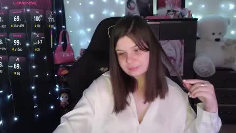 Snapshot of amyvibes chatting on 12, 9, 2025 amyvibes online show from 12, 9, 2025