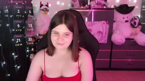 Snapshot of amyvibes chatting on 27, 10, 2025 amyvibes online show from 27, 10, 2025