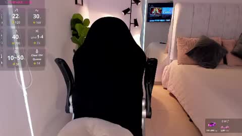Snapshot of amywoods chatting on 24, 6, 2026 online show from 24, 6, 2026