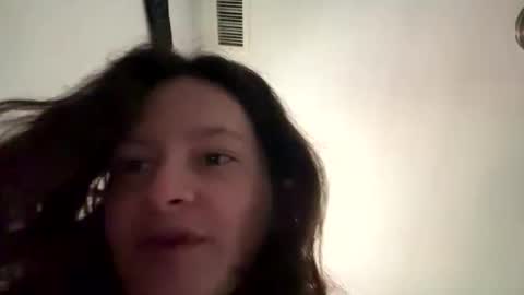 Snapshot of an_e333 chatting on 9, 11, 2025 an_e333 online show from 9, 11, 2025