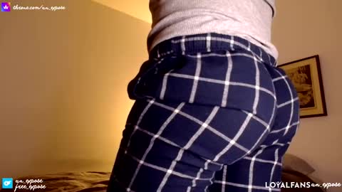 Snapshot of an_expose chatting on 8, 3, 2026 an expos online show from 8, 3, 2026