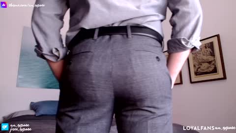 Snapshot of an_expose chatting on 25, 3, 2026 an expos online show from 25, 3, 2026