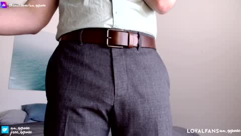 Snapshot of an_expose chatting on 7, 4, 2026 an expos online show from 7, 4, 2026