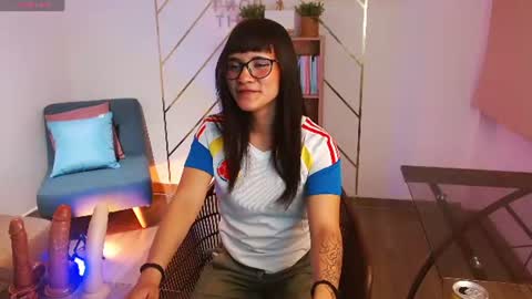 Snapshot of ana_luve chatting on 28, 6, 2026 Ana online show from 28, 6, 2026