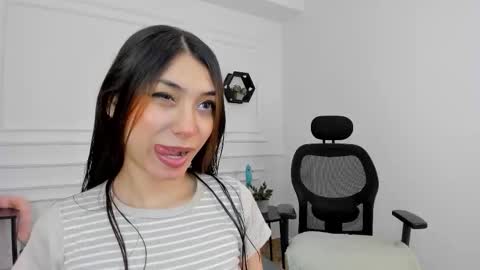 Ana online show from 4, 11, 2025