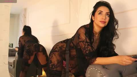   online show from 19, 3, 2026