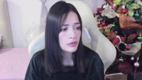 Im anna but you can call me as you want online show from 21, 12, 2024