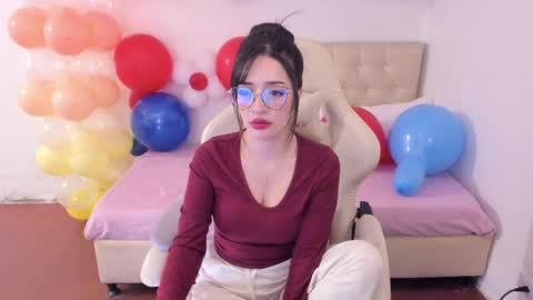 Im anna but you can call me as you want online show from 11, 4, 2026