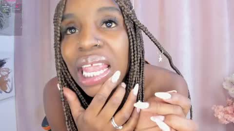 Snapshot of anaa_castillo_ chatting on 23, 4, 2026 Ana Castillo online show from 23, 4, 2026