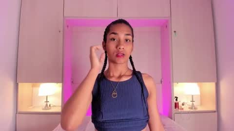 anaacollins_ online show from 7, 11, 2025