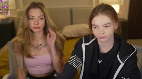 Snapshot of anabel054 chatting on 27, 9, 2025 Anabel Kira Zlata Kira Elice Lana Dominika Sofy Kaila Bridget online show from 27, 9, 2025