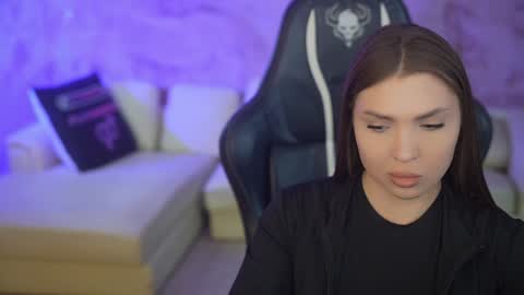 Snapshot of anabel054 chatting on 21, 10, 2025 Anabel Kira Zlata Kira Elice Lana Dominika Sofy Kaila Bridget online show from 21, 10, 2025