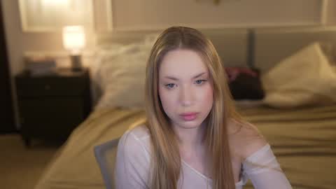 Snapshot of anabel054 chatting on 30, 11, 2025 Anabel Kira Zlata Kira Elice Lana Dominika Sofy Kaila Bridget online show from 30, 11, 2025