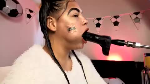 Anabel Alice Gandara online show from 11, 7, 2026